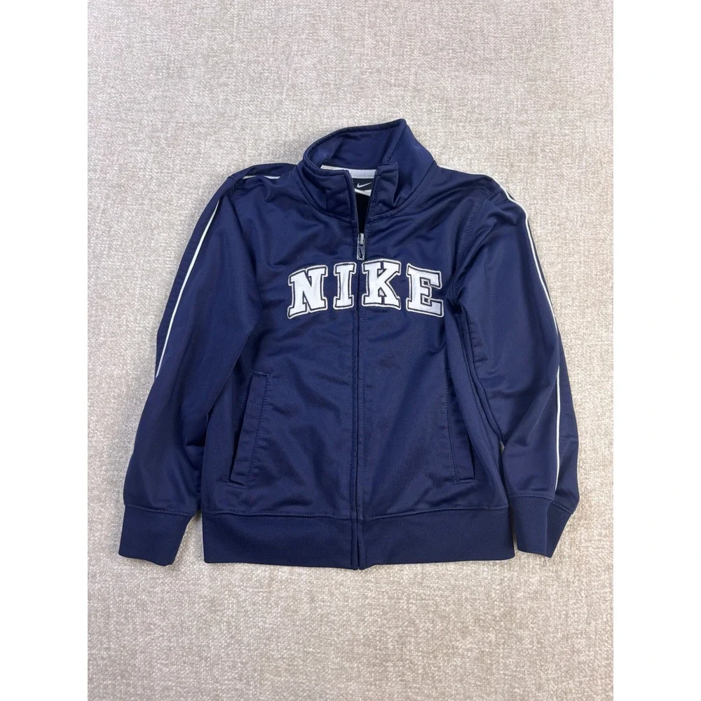 Nike Boys Track Jacket Navy Blue Full Zip Spellout Logo Size 6 8552-818-111